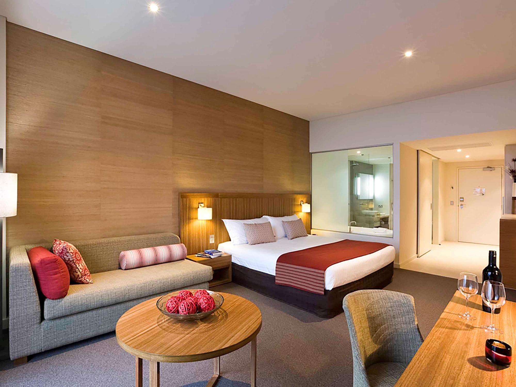 The Sebel Mandurah Hotel Exterior photo