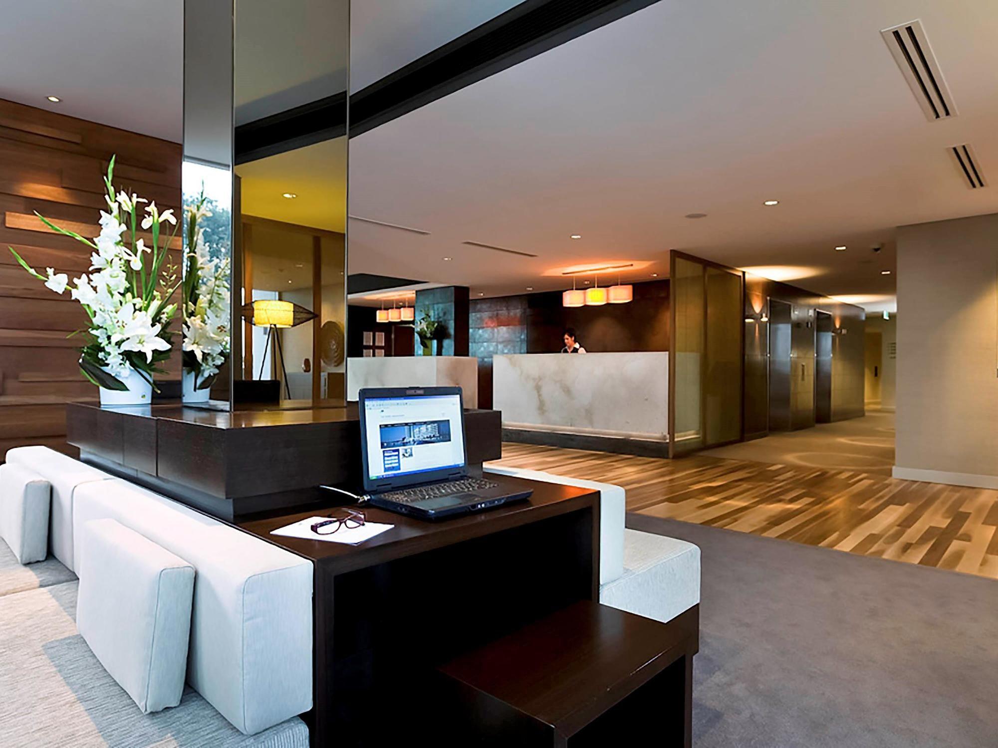 The Sebel Mandurah Hotel Exterior photo