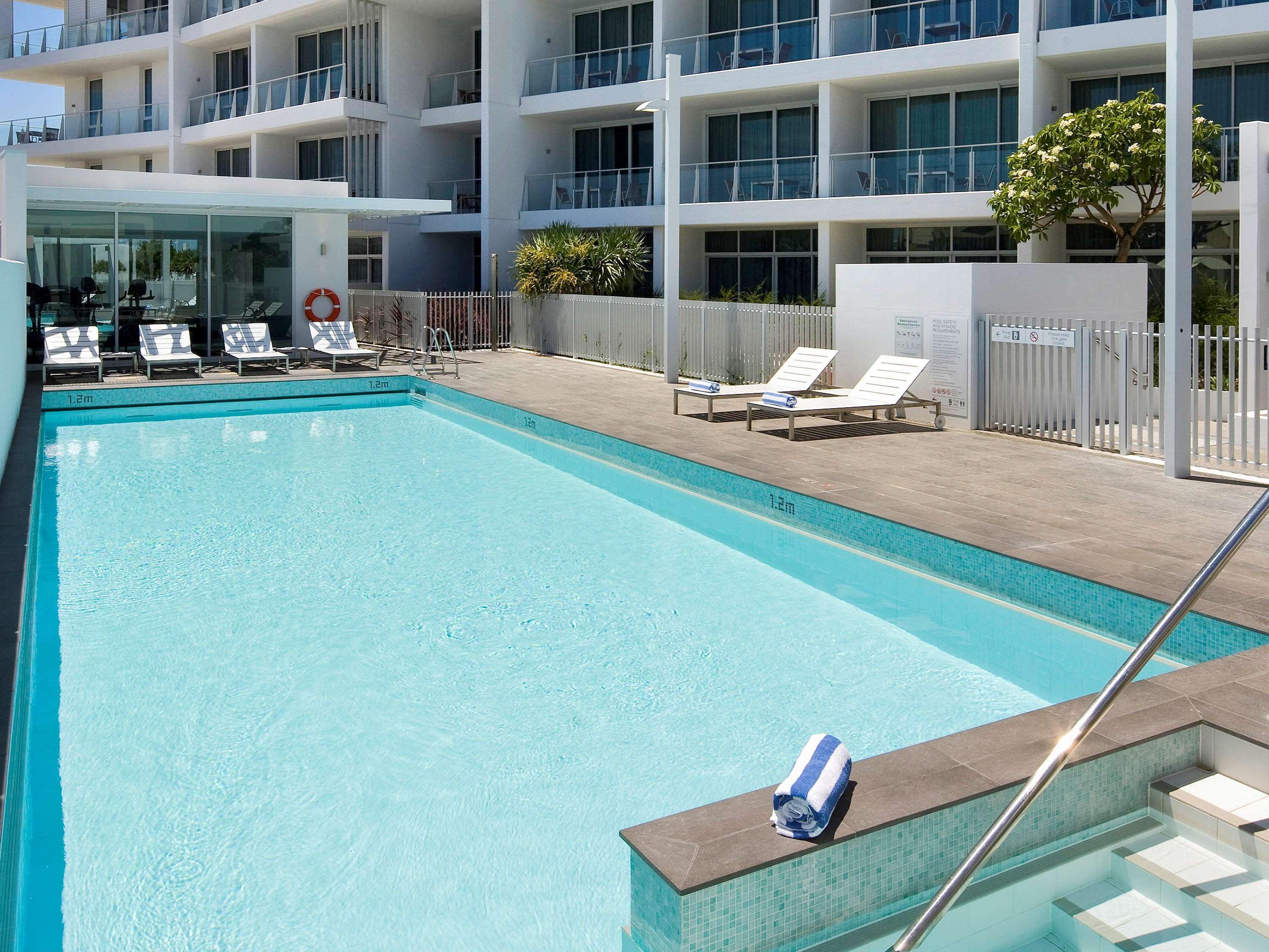 The Sebel Mandurah Hotel Exterior photo